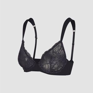 SAVAGE X FENTY BOLD LACE UNLINED PLUNGE BRA